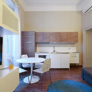 https://contempora-apartments-porta-romana-tosca.italymilanhotels.net