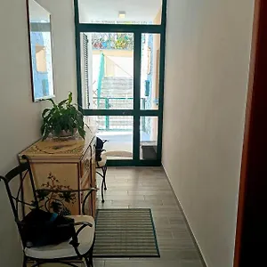 Apartment Chez Diego With Ac And Garden, Monterosso al Mare
